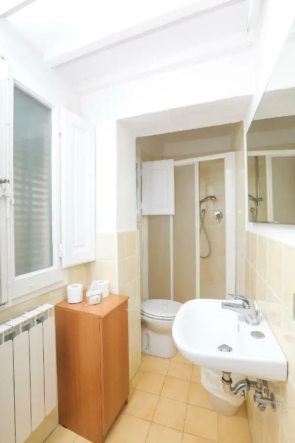 Apartment Santo Spirito 3 Bedroom Florence